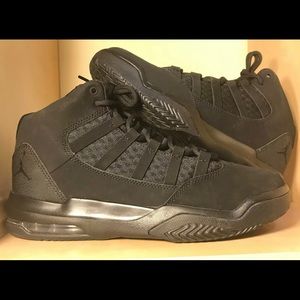 2018 Air Jordan Max Aura